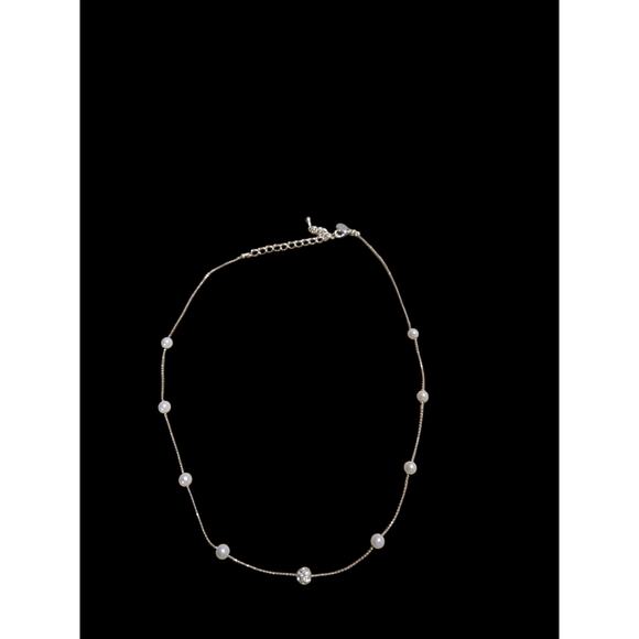 Premier Designs Jewelry - Premier Designs pearl and diamond silver necklace